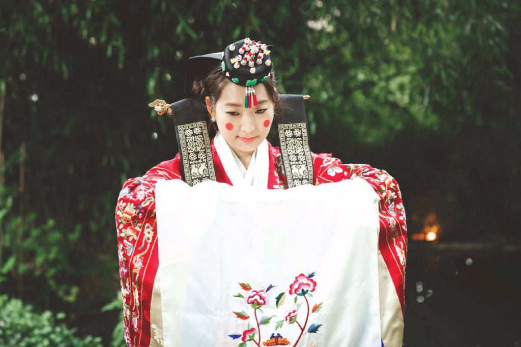 THE TRADITIONAL KOREAN WEDDING CEREMONY